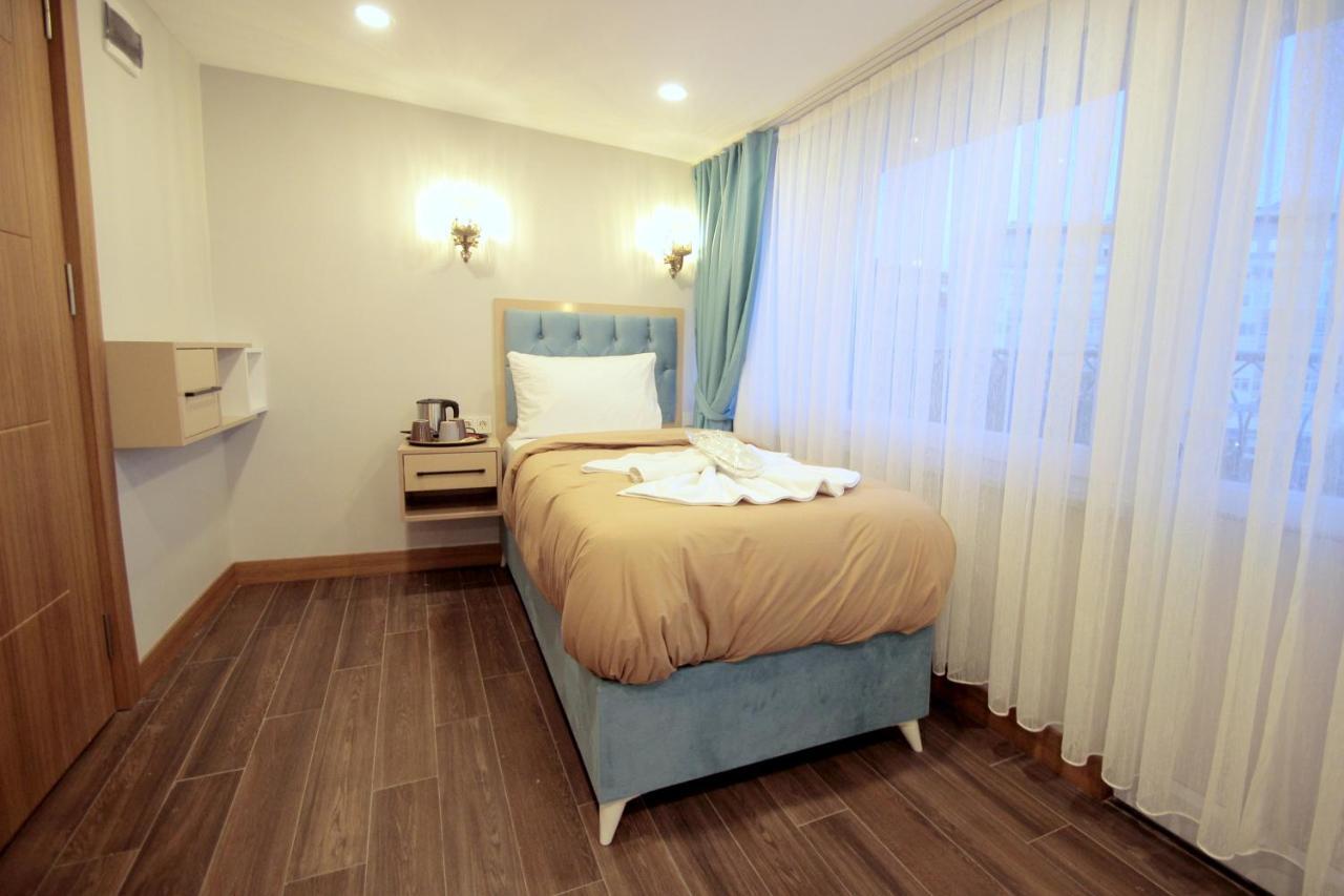 Hira Hotel อิสตันบูล ภายนอก รูปภาพ
